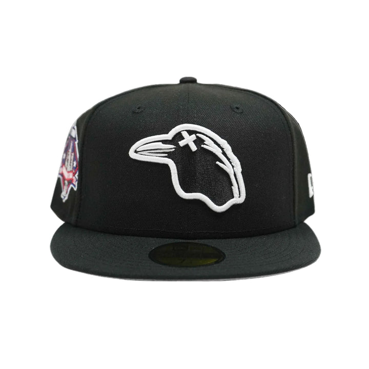 New Era Two18 Raven Head Fitted (BLK)